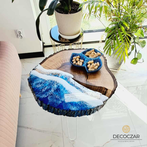 Stolik drewniany kawowy orzech włoski plaster MORSKI ŻYWICA